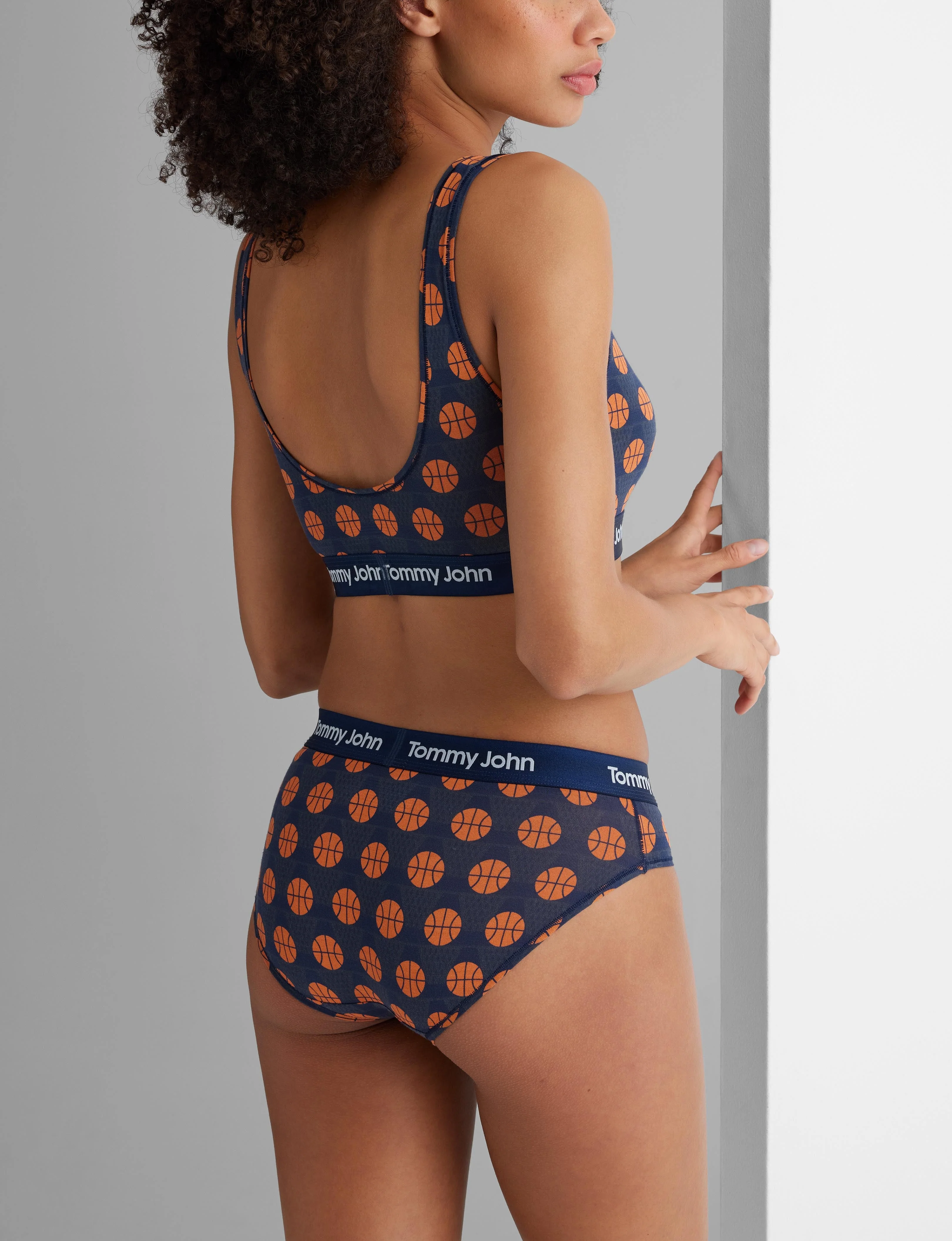 Second Skin Scoop Bralette - Image 97