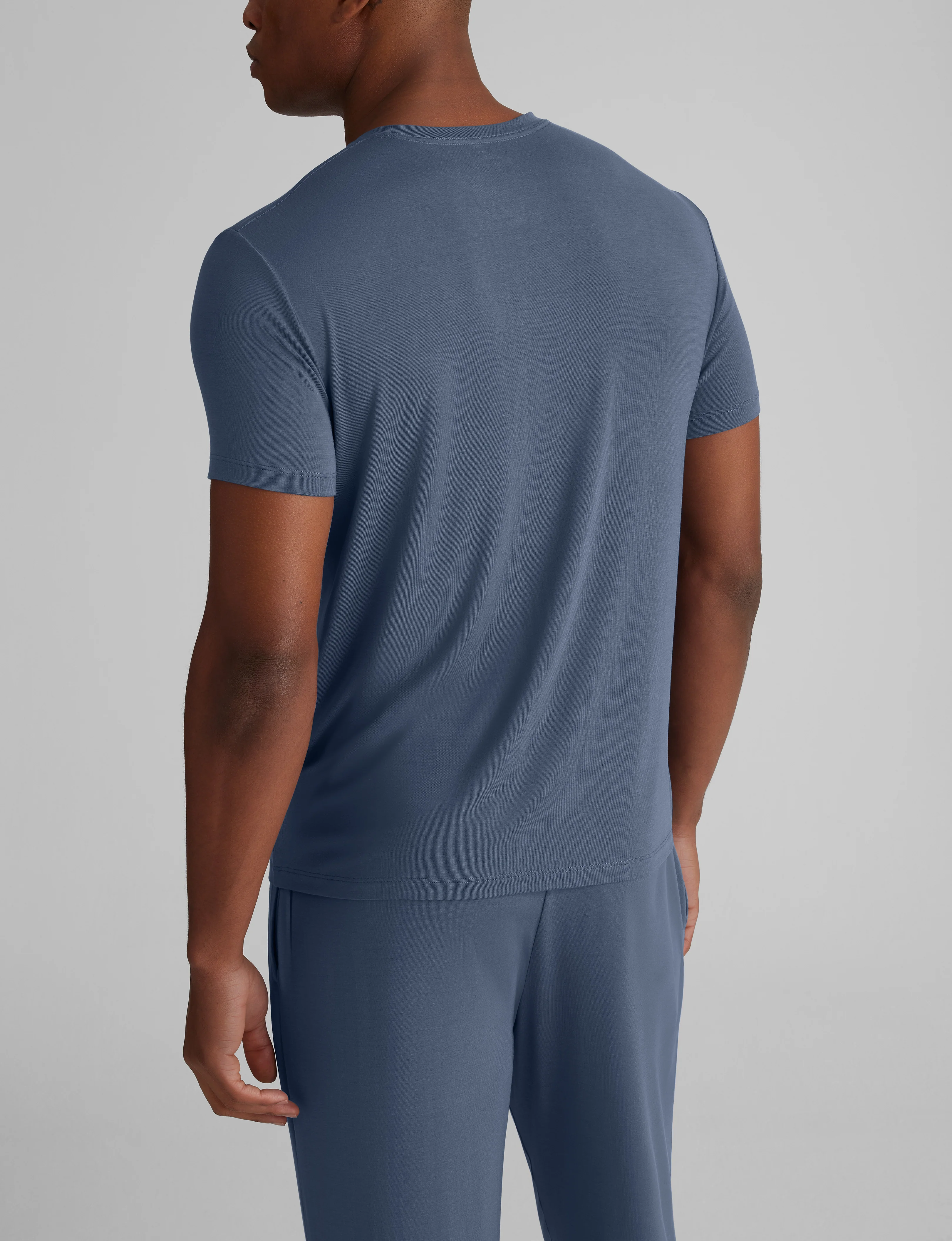 Second Skin Sleep Pocket Tee - Image 23