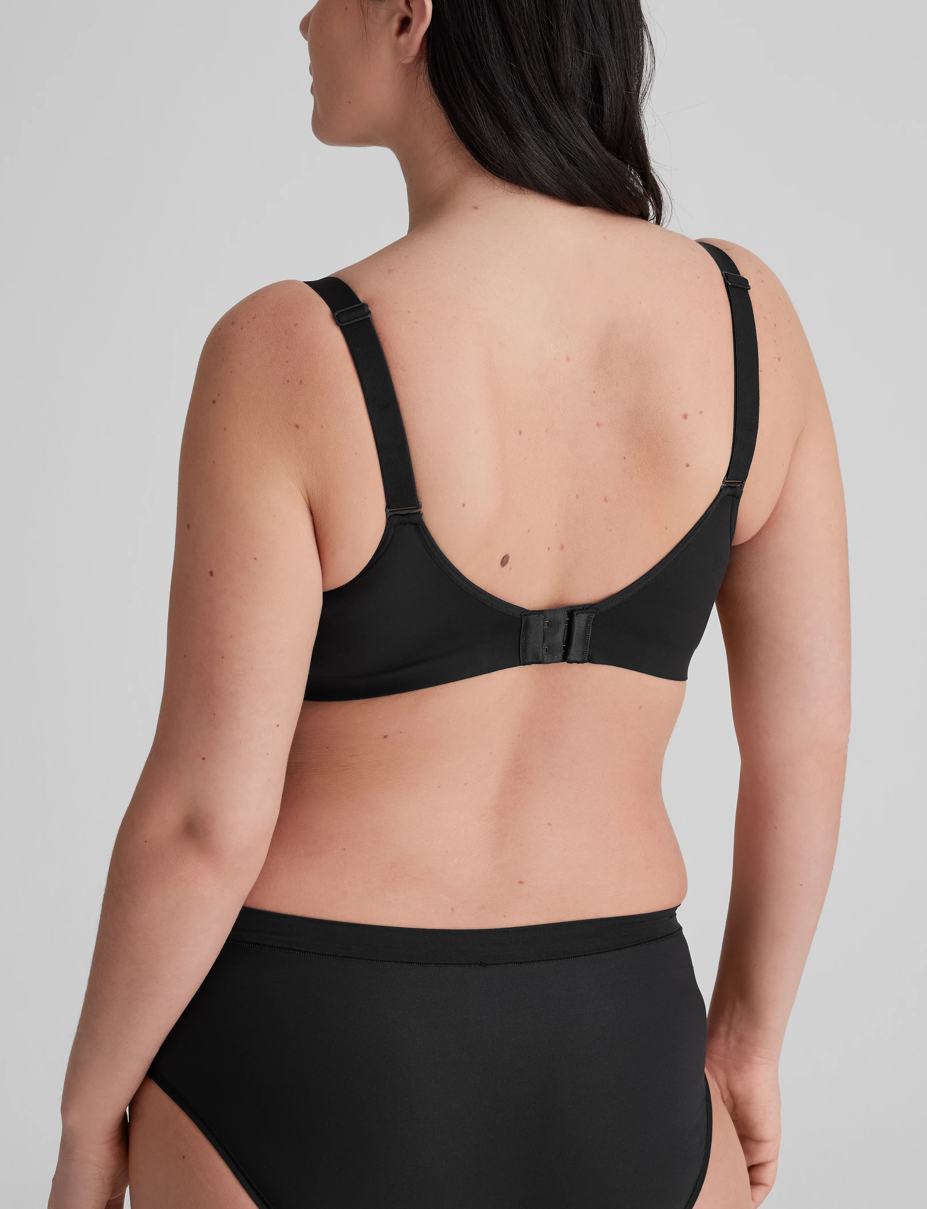 Ultimate Comfort Wireless T-Shirt Bra - Image 14