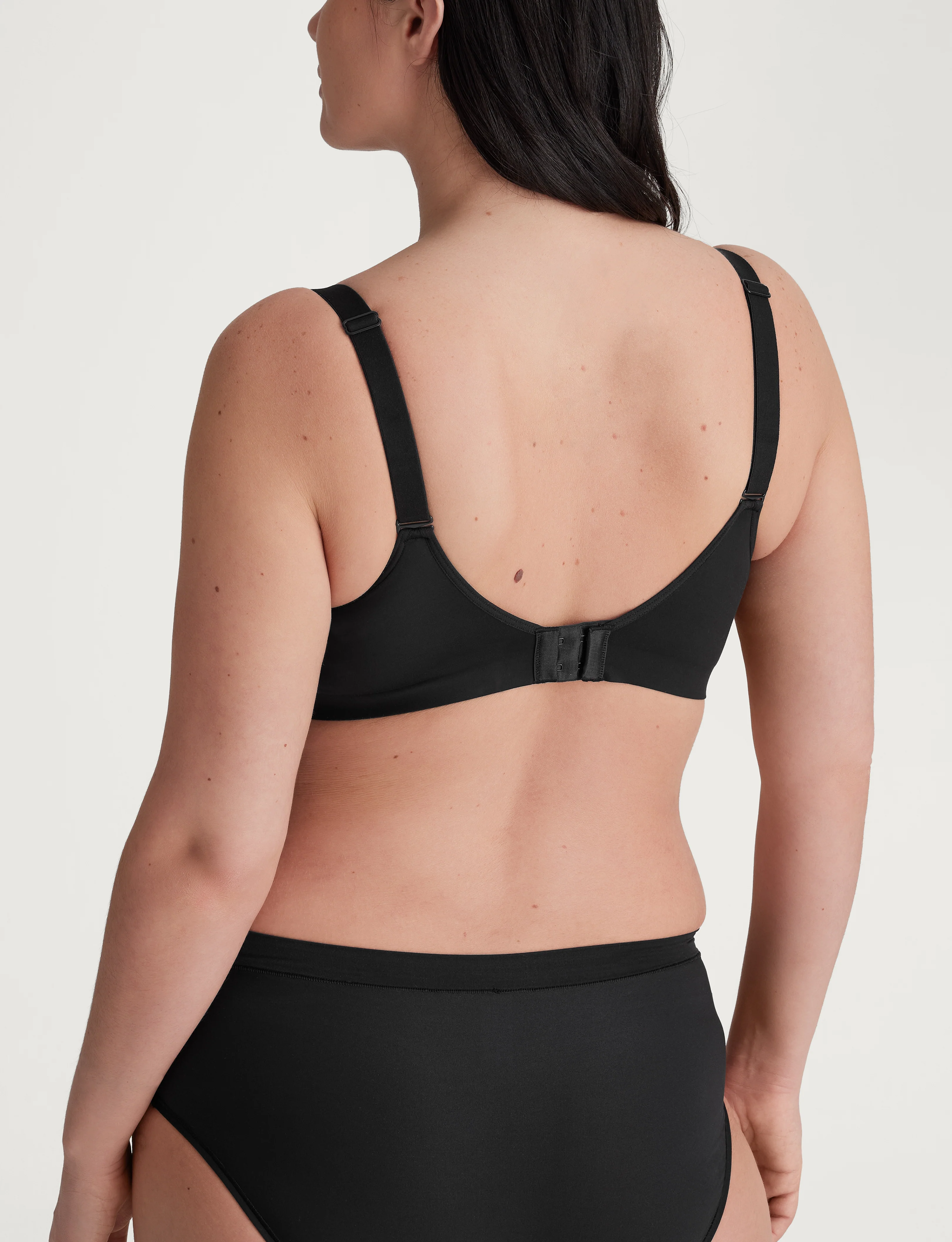 Ultimate Comfort Wireless T-Shirt Bra - Image 24