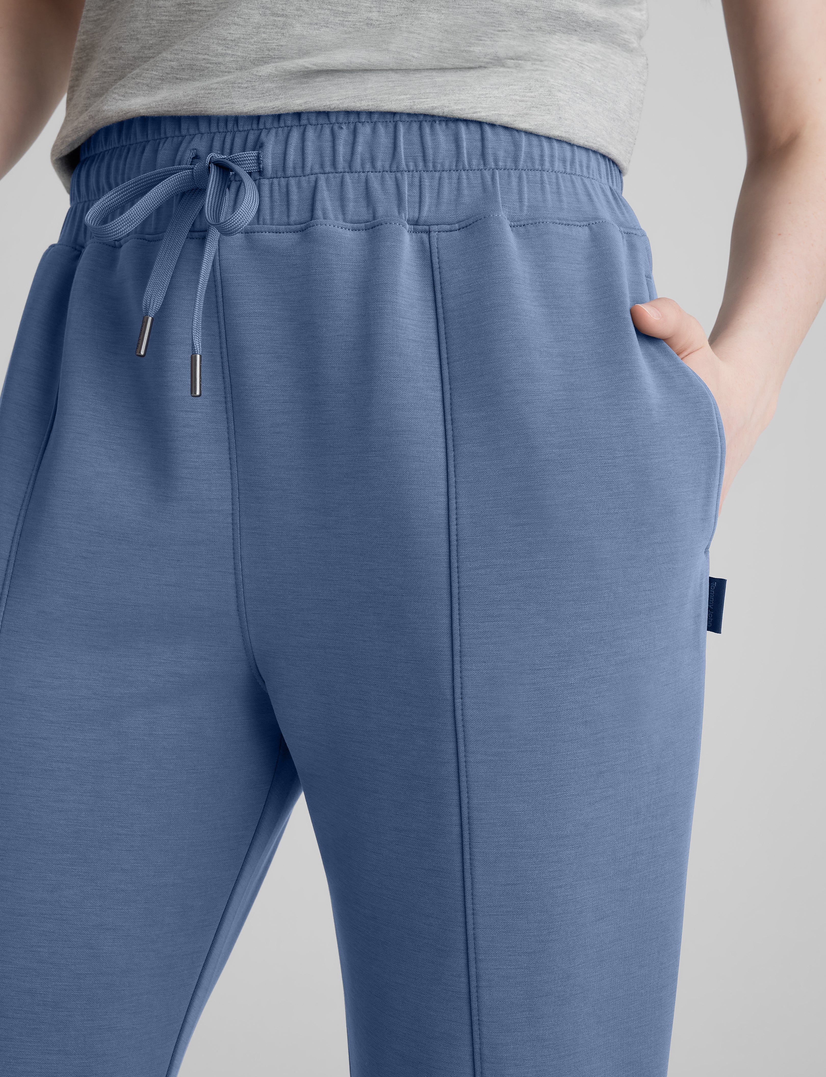 Women's Luxe Traveler Knit Jogger - Image 8